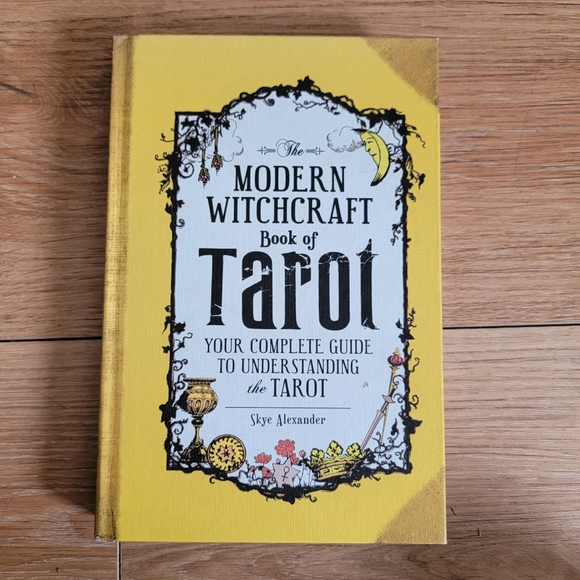 Barnes & Noble Other - The Modern Witchcraft Book of Tarot: Your Complete Guide to Understanding